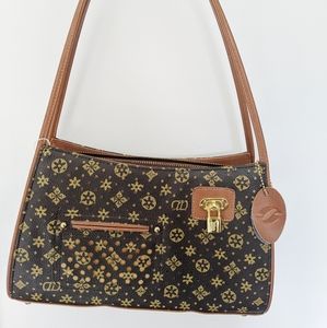 🐻Printed brown faux leather shoulder bag 🐻